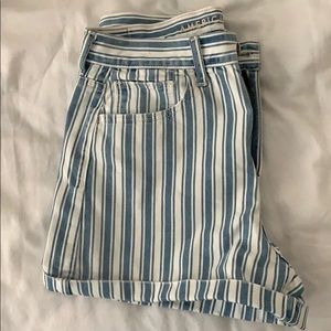 cute white and blue striped, high waisted shorts